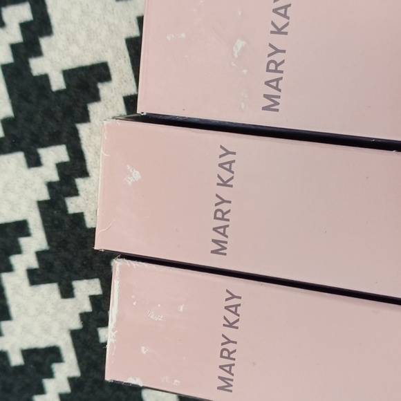 3 New Mary Kay Timewise- Lot Of 3 Eye Creams NIB - Picture 4 of 6